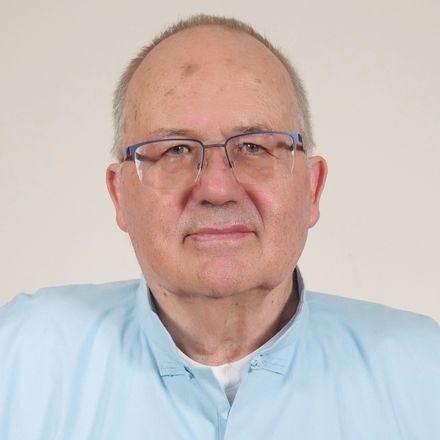 Porträt von Großmeister Frieder Anders